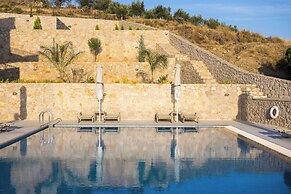 Anassia Villas