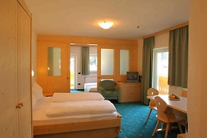 Hotel Alpin