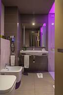 8Piuhotel