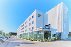 8Piuhotel