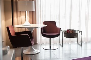 8Piuhotel