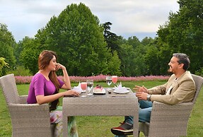 Golden Tulip Srinagar