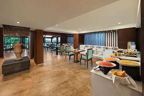 Golden Tulip Srinagar