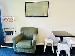 Airport Gold Star Motel