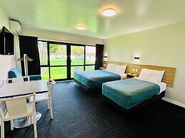 Airport Gold Star Motel