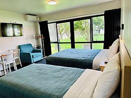 Airport Gold Star Motel