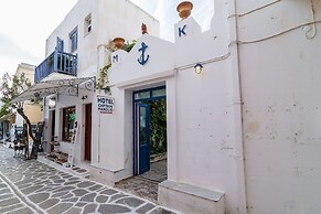 Captain Manolis Hotel