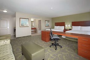 Hampton Inn and Suites Astoria