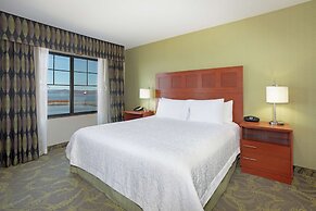 Hampton Inn and Suites Astoria