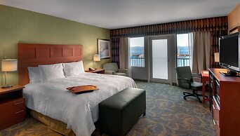 Hampton Inn and Suites Astoria