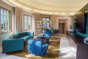 Hotel Cafe Royal, London