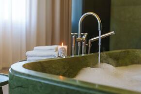 Hotel Cafe Royal, London