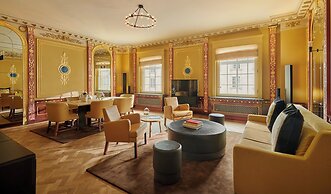 Hotel Cafe Royal, London