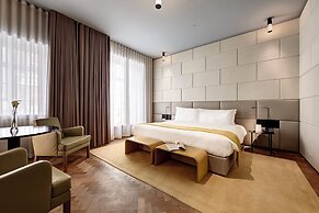 Hotel Cafe Royal, London