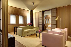 Hotel Cafe Royal, London