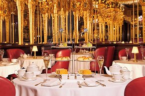 Hotel Cafe Royal, London