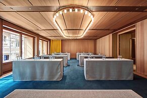 Hotel Cafe Royal, London