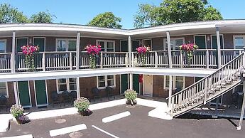 Cutty Sark Motor Lodge