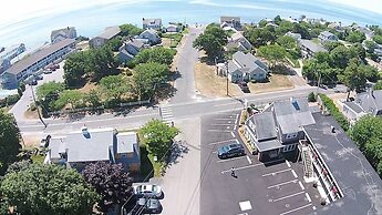 Cutty Sark Motor Lodge