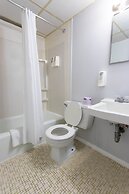 Rideau Oceanfront Motel