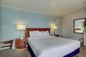 Rideau Oceanfront Motel