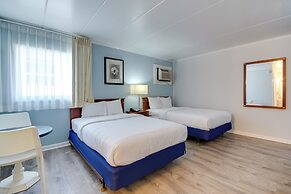 Rideau Oceanfront Motel