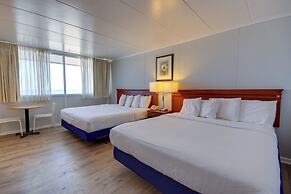 Rideau Oceanfront Motel