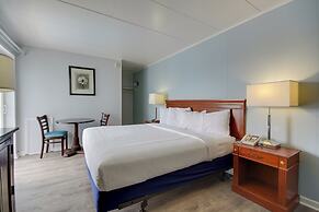 Rideau Oceanfront Motel