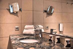 KYRIAD PRESTIGE MULHOUSE - Basel