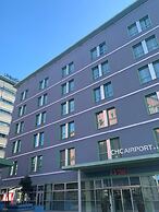 Best Western Premier CHC Airport