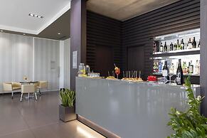 Best Western Premier CHC Airport