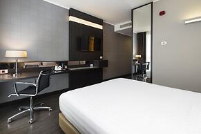 Best Western Premier CHC Airport