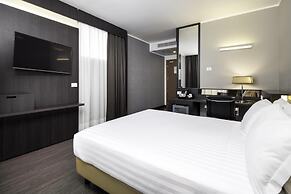 Best Western Premier CHC Airport