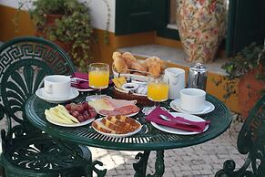 Casa de S. Thiago do Castelo