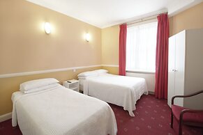 Balmoral House Hotel