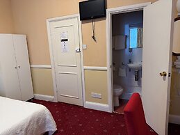 Balmoral House Hotel