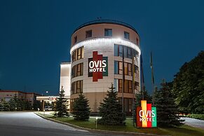 Ovis Hotel