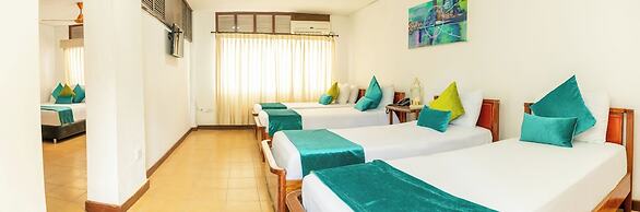 Hotel Palmarena Plaza