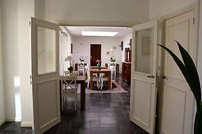 The Townhouse Bed & Breakfast