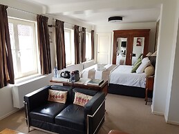 The Townhouse Bed & Breakfast