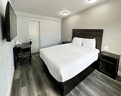 Motel 6 Santa Cruz, CA