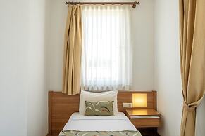 La Brisa Hotel