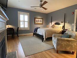 Showers Inn