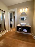 Showers Inn
