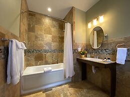 Showers Inn