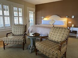 Showers Inn