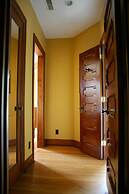 Showers Inn