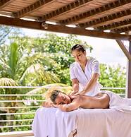 Bon Azur Beachfront Suites & Penthouses with LOV