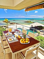 Bon Azur Beachfront Suites & Penthouses with LOV