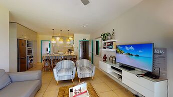 Bon Azur Beachfront Suites & Penthouses with LOV